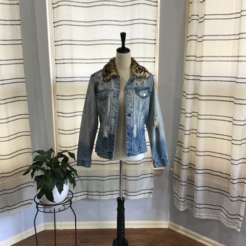 GUNS N ROSES Band Womens Size SM Distressed Denim Jacket w/Faux Fur Trim Collar - Bild 2 von 15