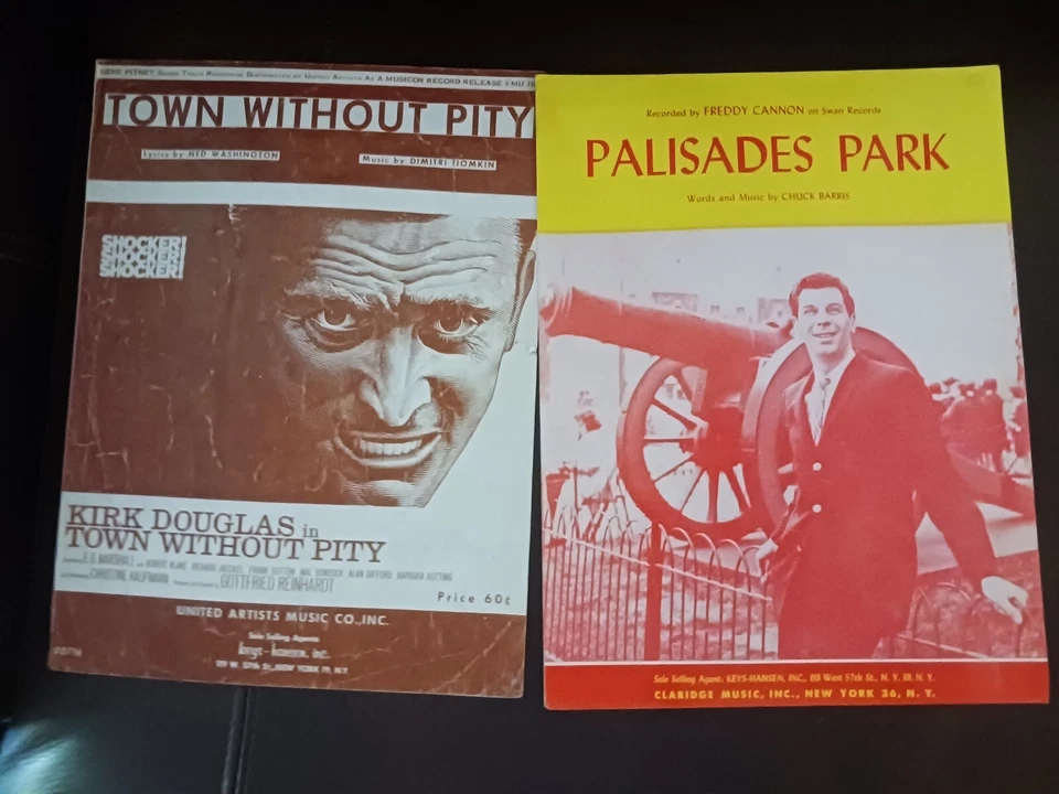 Tres grandes cancioneros diferentes de 1960-1961 cinco artistas de grabación diferentes Foto 2 de 4