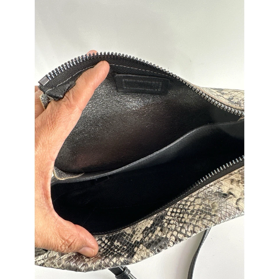 Cartera Bandolera Botkier New York 100% Cuero Genuino Estampado de Animales Pequeños Foto 4 de 4