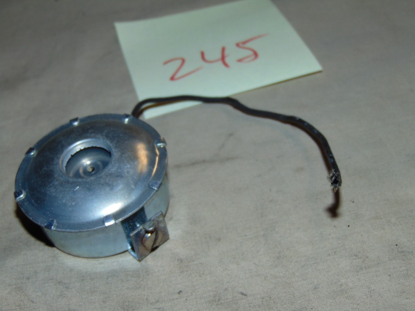 Click here to see eBay Auction