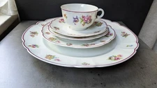 Charles Field Haviland Valencay Place setting 5 Piece France Limoges