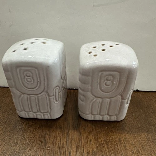Frankoma Pottery, Set of 2 Aztec Salt & Pepper Shakers