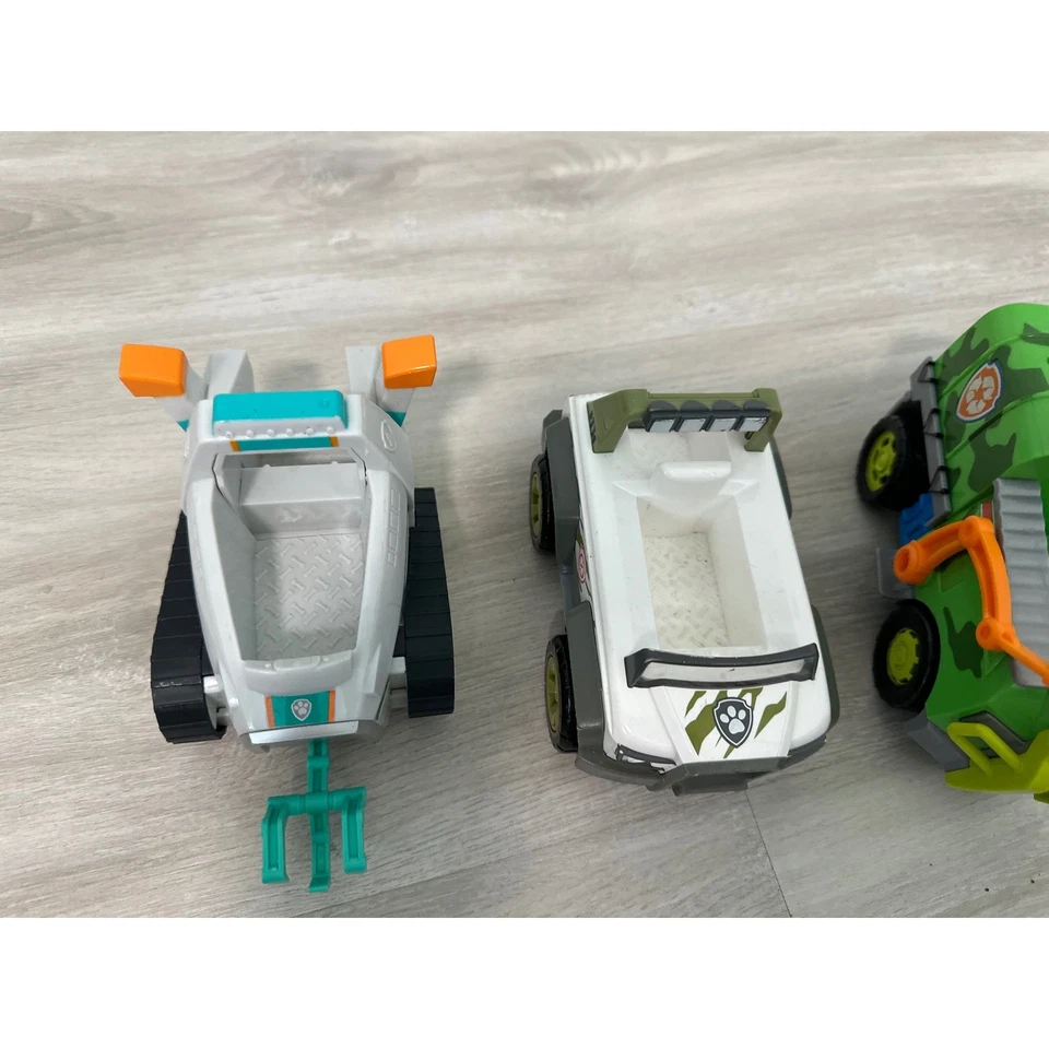 Lote de vehículos de rescate de la selva de la Patrulla Canina figuras rastreado de escombros rocosos Foto 3 de 4