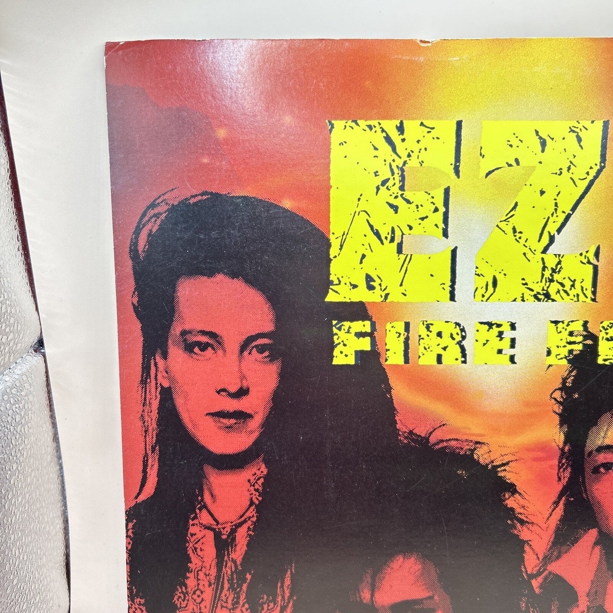【廃盤・激レア】EZO『 FIRE FIRE 』 米国GEFFEN盤 レコード EZO • Fire Fire 1989 Record Store Promo 2 Sided 12x12 Sign