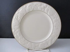 LENOX FRUITS OF LIFE SALAD PLATE - 8 1/8" 0804F