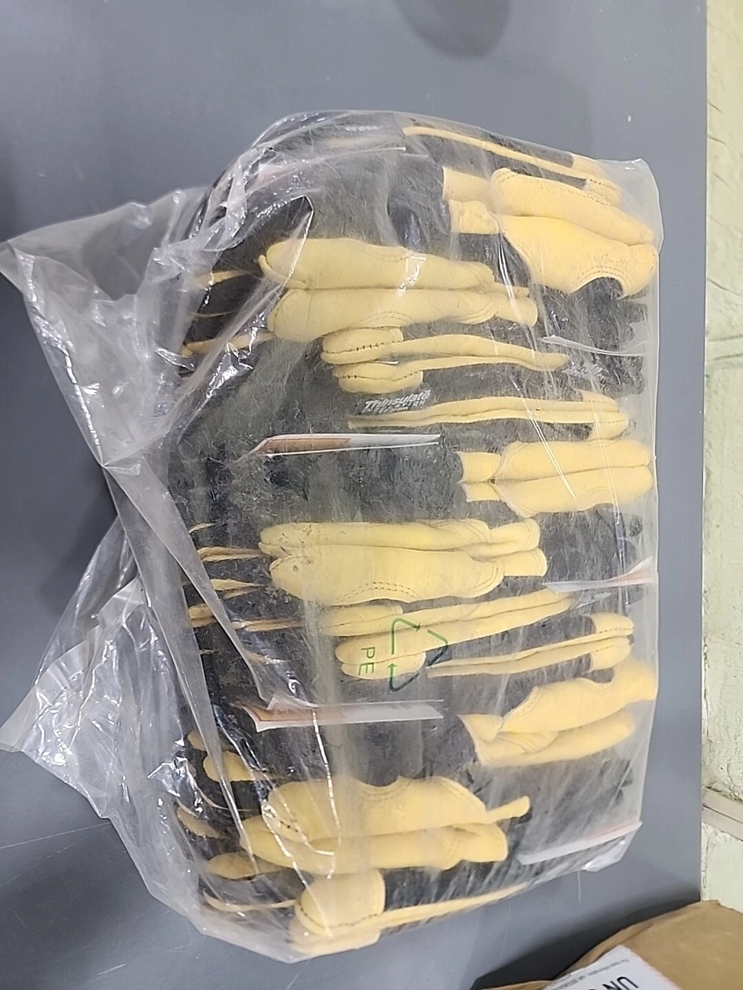 Condor Premium Leather Gloves Small, Insulated Lot Of 12 Pairs Of Gloves