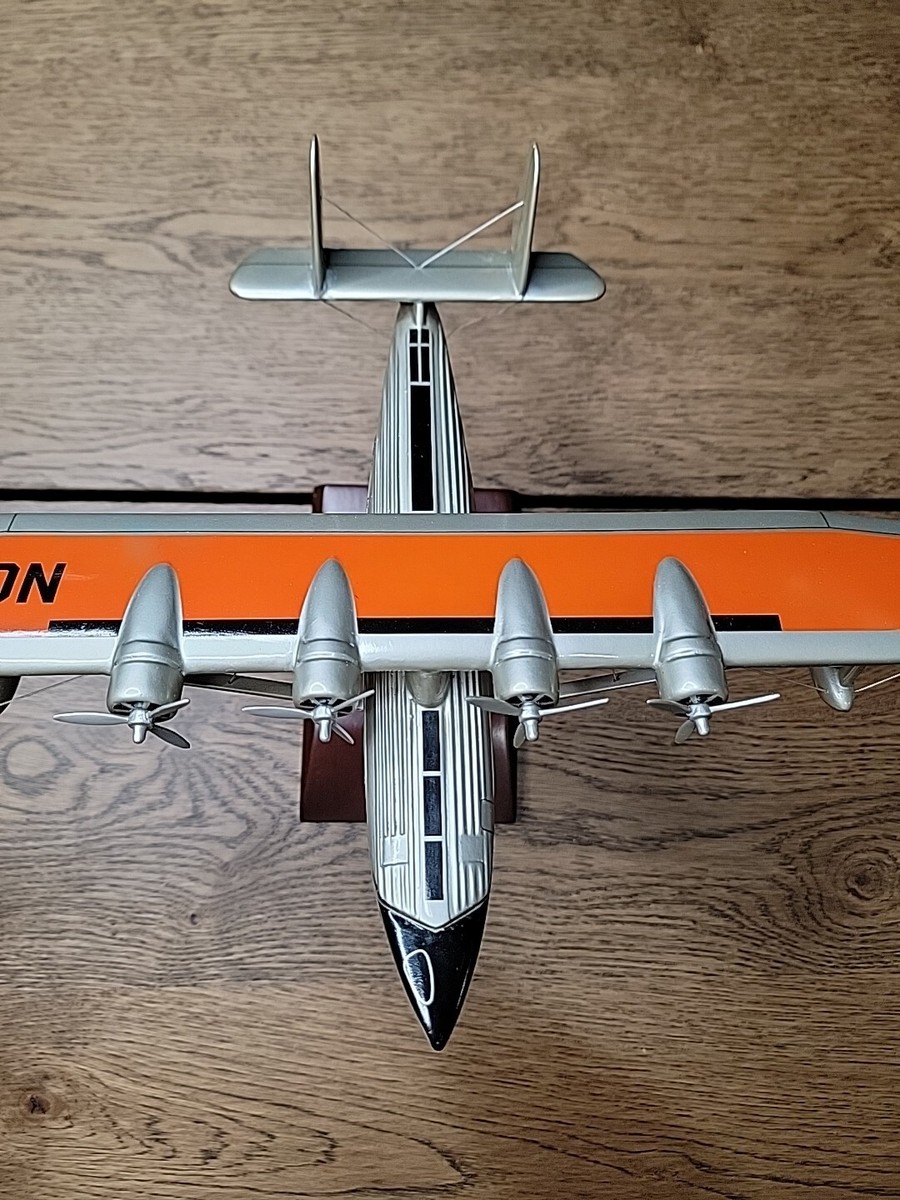 Pan Am American Clipper Sikorsky S-42 Flying Boat 1/72 Scale Pan Am American Clipper Sikorsky S-42 Flying Boat 1/72 Scale