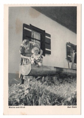 G 12 Postcard * Kurt Schild Mother and Child 1940s