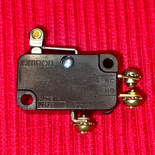OMRON V-10G5-1B5-K / V10G51B5K Switch - Picture 4 of 4