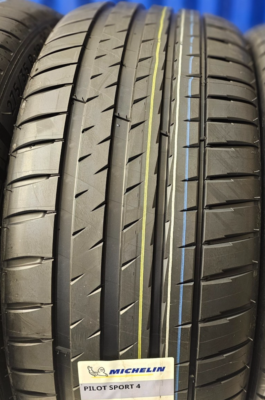 2X NEW MICHELIN PILOT SPORT 4 245/40 ZR18 XL 97Y TYRES 245 40 18
