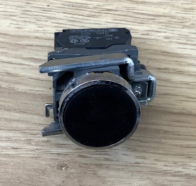 TELEMECANIQUE PUSH BUTTOM ZBE-101