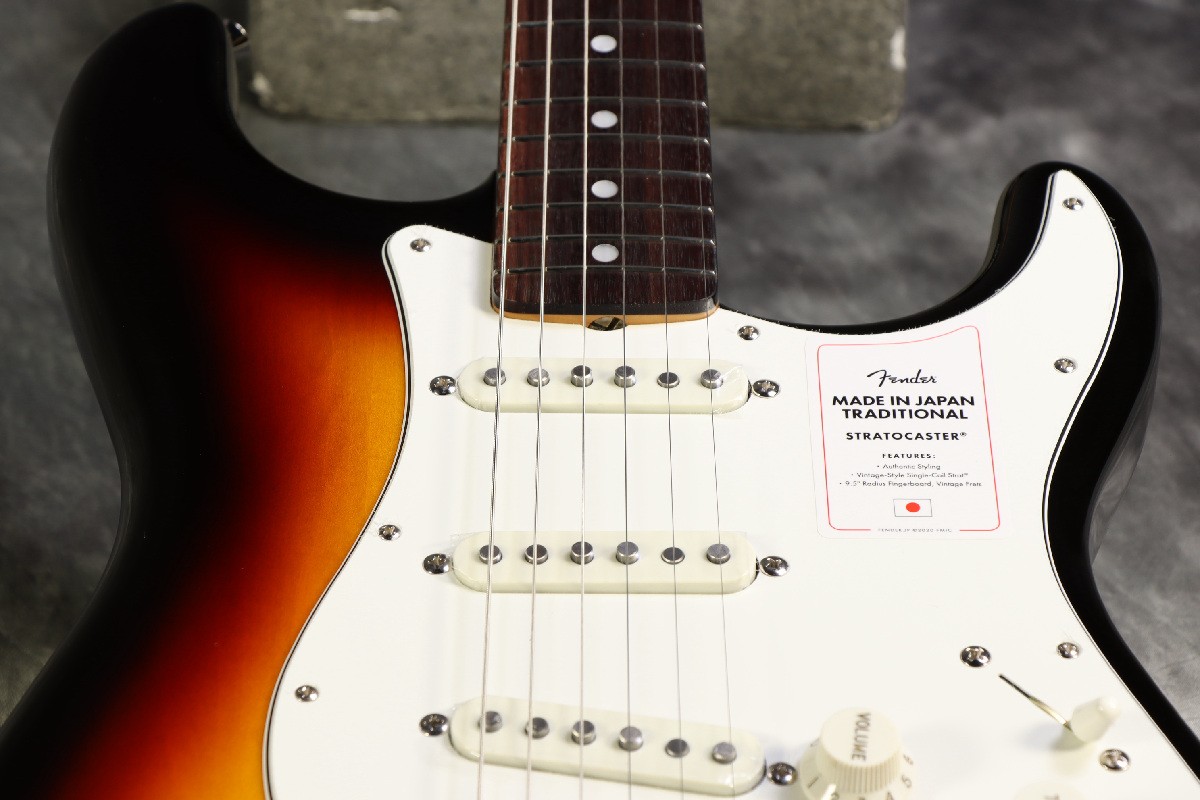 Fender Made in Japan Traditional Late 60s Stratocaster 3-Color