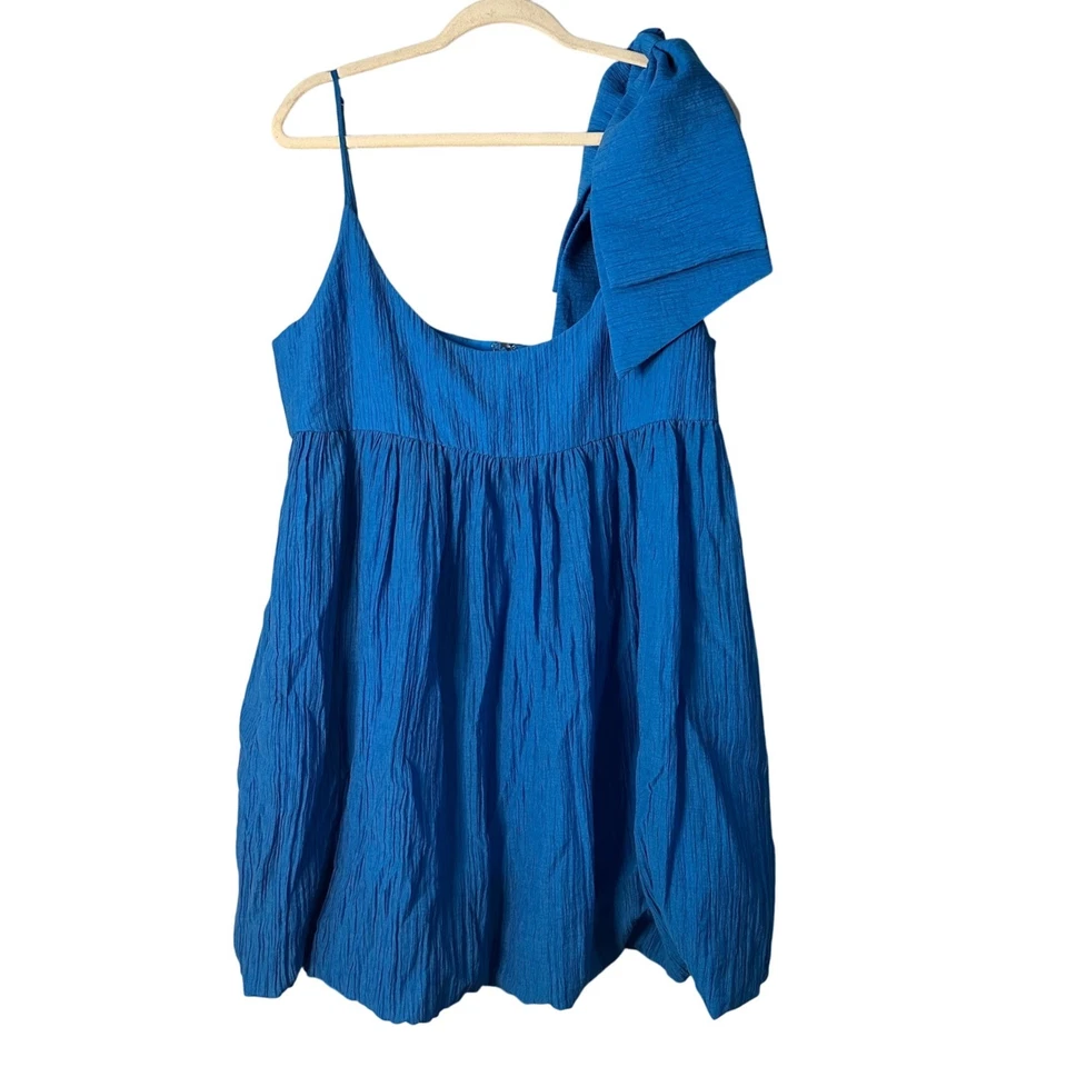 Mini vestido Gianni Bini x Jess Southern bainha bolha azul cobalto novo com etiquetas tamanho 10 M - Imagem 2 de 4