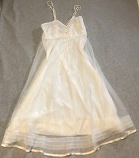 Virginia Wallace Off White Nightgown Negligee 32