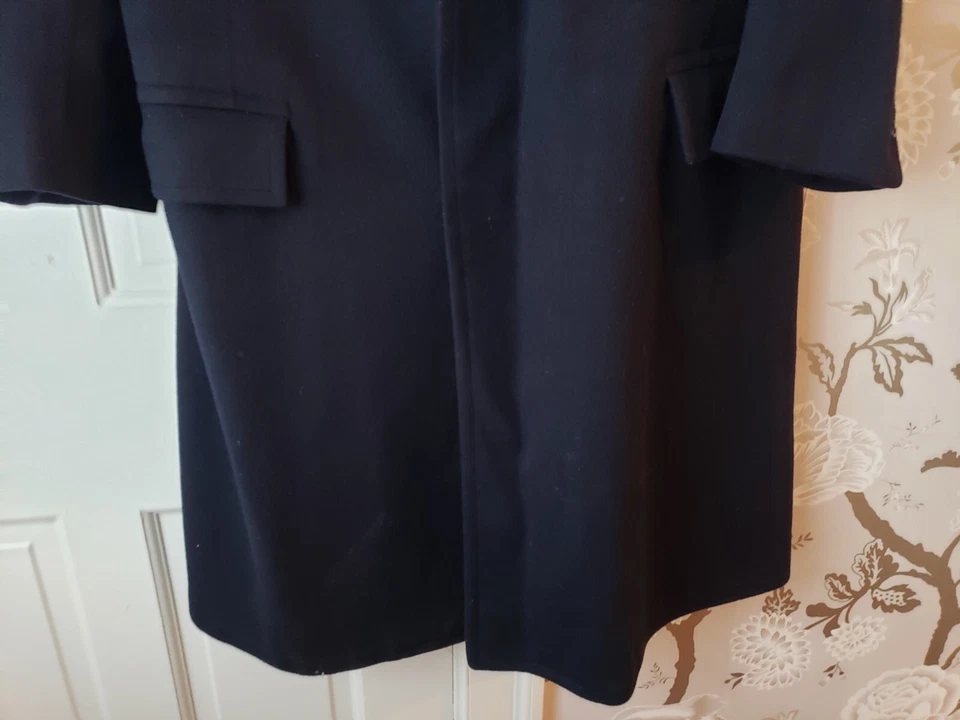 Vintage Mattie of Boston Mens Black Wool Button Front Long Overcoat Sz 44 Coat - Image 4 of 4