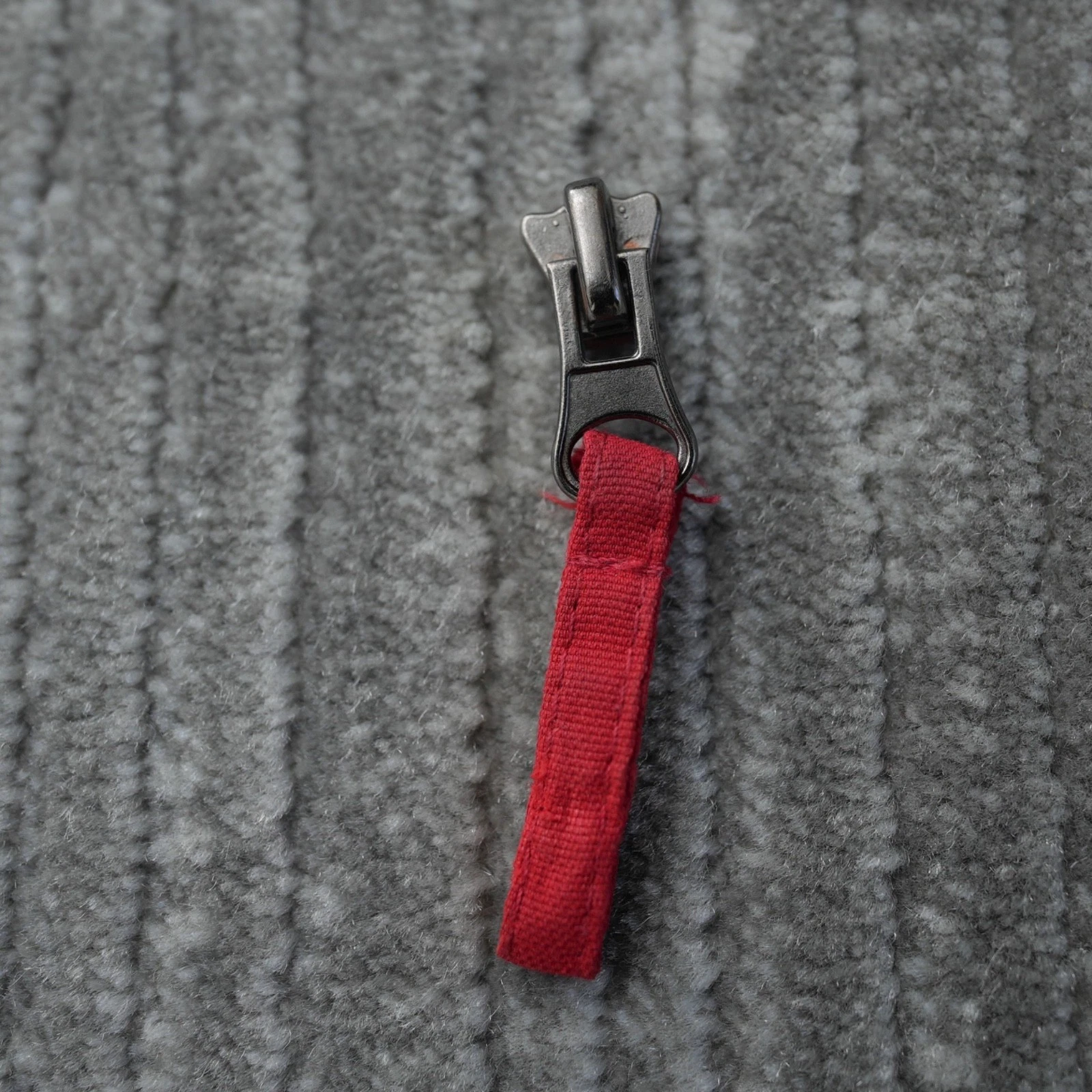GH Bass Jacket Men Full ZIp Broken Hoodie Windbreaker Red Pockets Nylon 2XL - product detail image 10