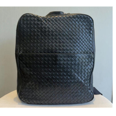Bottega Veneta Backpack Black Intrecciato Zip Top Handle Adjustable Strap
