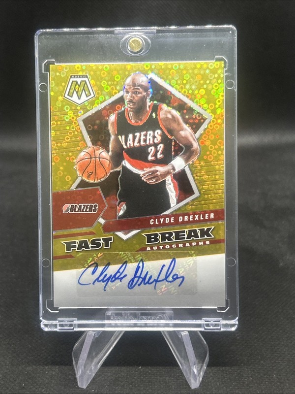 2021-22 Mosaic #FBA-CLY Clyde Drexler /10 Gold Fast Break Disco Auto Prizm Card