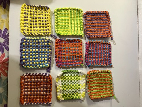 Lot of 9 Home made square pot holder/trivets multicolors 4 1/2" x 4 1/2" new