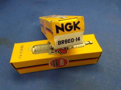 NGK SPARK PLUG B6ES                                                        SP80