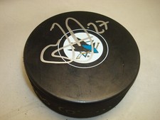 Joonas Donskoi Signed San Jose Sharks Hockey Puck Autographed 1E
