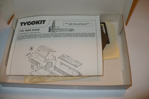 Tyco Bausatz Gleissandhaus 7763 Spur HO ungebaut 53 Teile - Bild 2 von 2