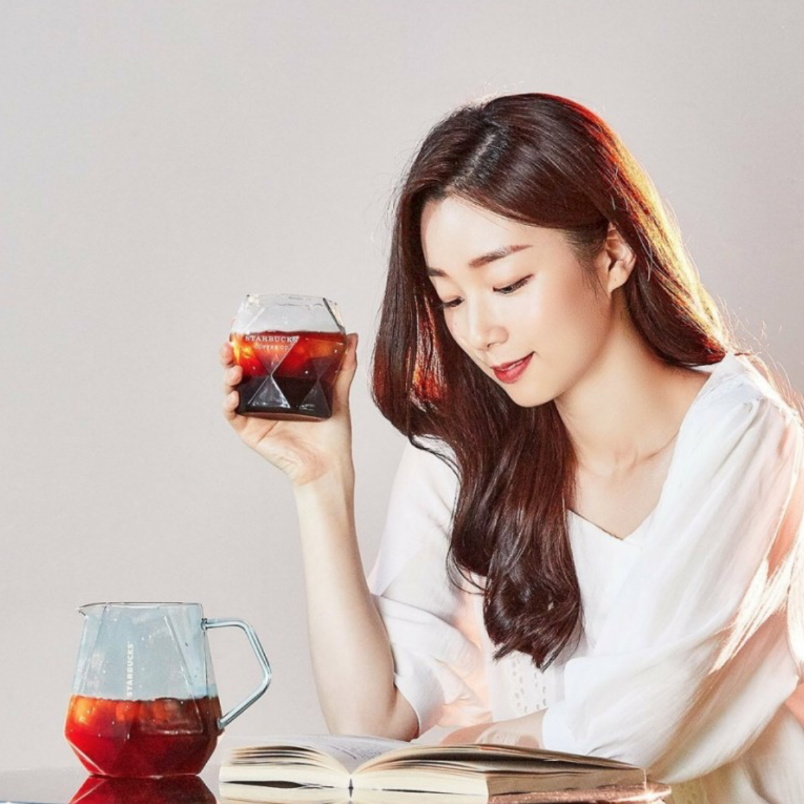 Starbucks Coffee - 韓国スタバ/Galaxy glass 355ml Starbucks Korea 2020 Galaxy Glass Cup 355ml / Summer 3rd