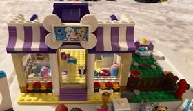 LEGO FRIENDS: Heartlake Puppy Daycare 41124 100% Complete w/ Manual