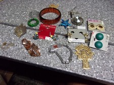 T43  lot of jewelry all kinds