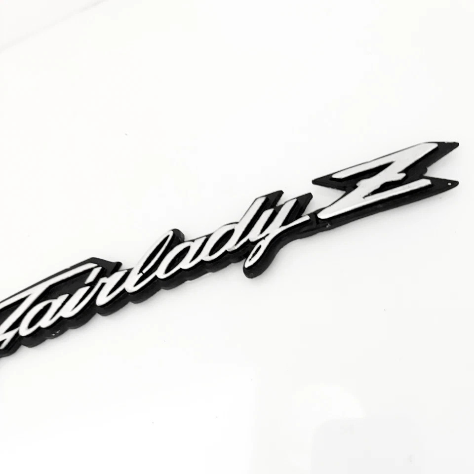 日产 Fairlady Z 挡泥板/后徽章金属徽章 — 第 3/4 张图片