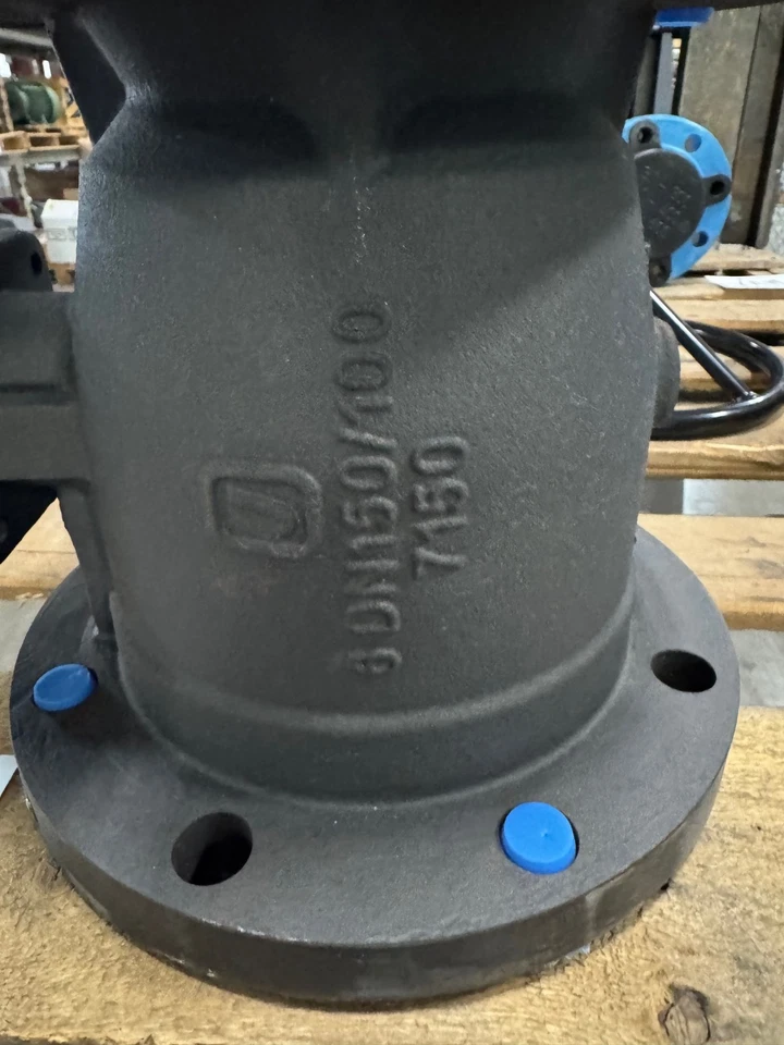 6" 150 RF FP JAMESBURY XTREME BALL VALVE VA19A & D CS BODY W GEAR - Image 3 of 4