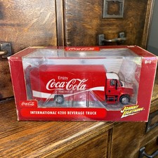 Johnny Lightning Coca Cola International 4200 Beverage Truck 1:24 Scale Diecast