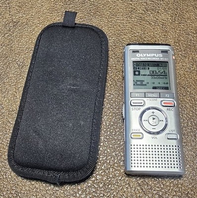 Olympus WS-821 Silver Multifunction Handheld Stereo Digital Voice MP3 Recorder