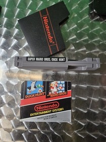 Super Mario Bros. / Duck Hunt - Nintendo NES Cartridge, Manual (NES-MH-CAN)