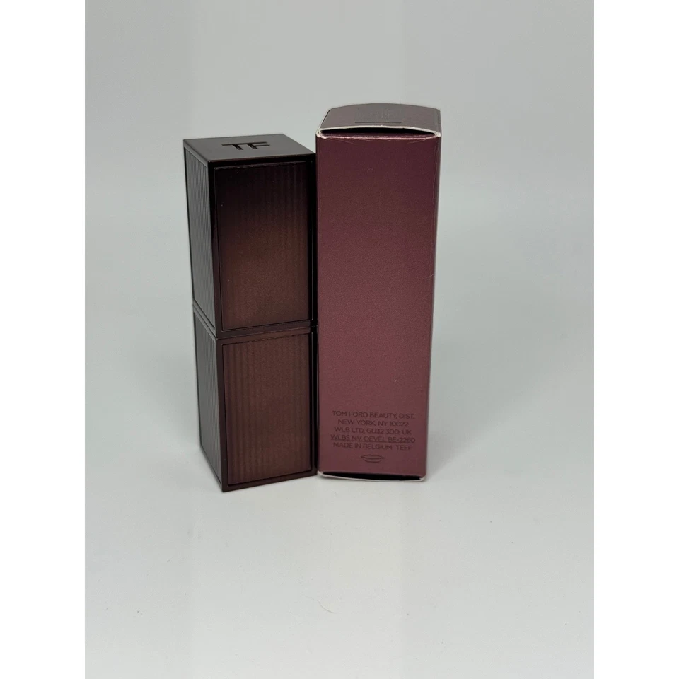 Tom Ford • Lip Color • Matte Lipstick • Rose Petal 02 • New In Box Luxury Makeup - Image 3 of 4
