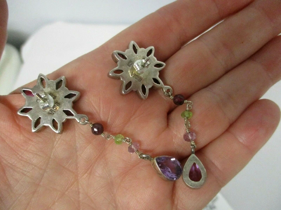 FIRMADO NB NICKY MAYORDOMO ESTERLINA FLOR DE MÚLTIPLES PIEDRAS PRECIOSAS con PENDIENTES COLGANTES PERFORADOS Foto 4 de 4