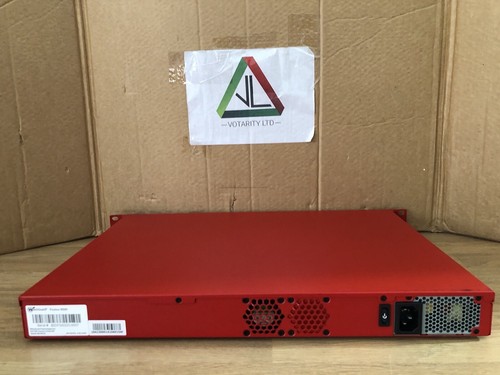 Firewall WatchGuard M300 WatchGuard ML3AE8 con soportes y PSU del Reino Unido (IVA incluido) - Imagen 2 de 11
