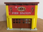 Vintage 1979 Fisher Price Play Family Fire Station #928 Little People Bell Works