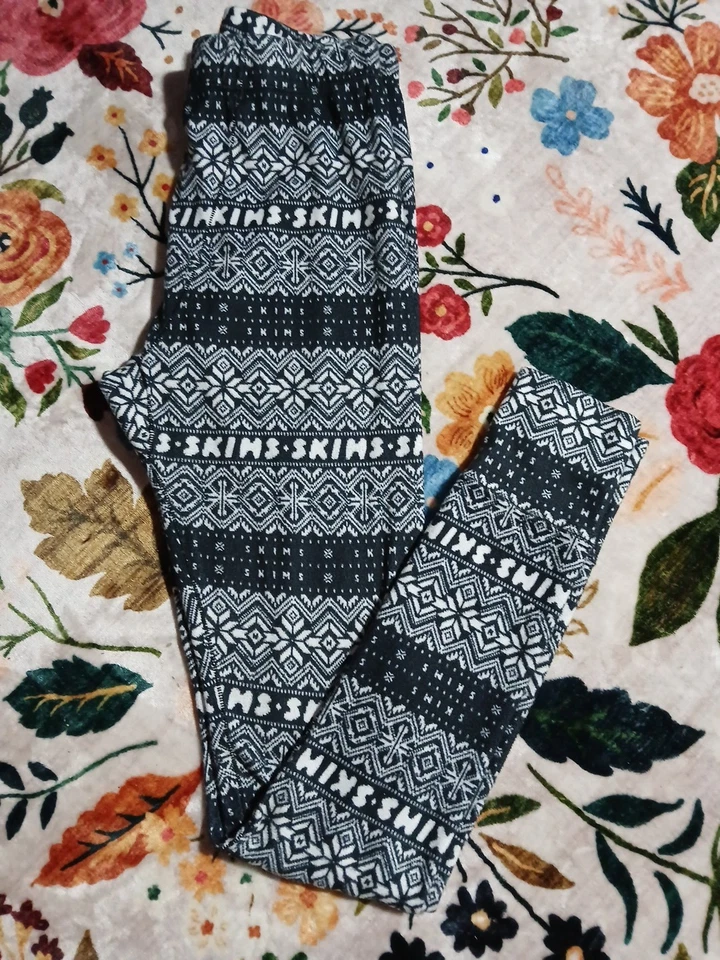 Leggings para mujer Skims talla mediana de felpa Pointelle vacaciones ónix Fair Isle Foto 2 de 4