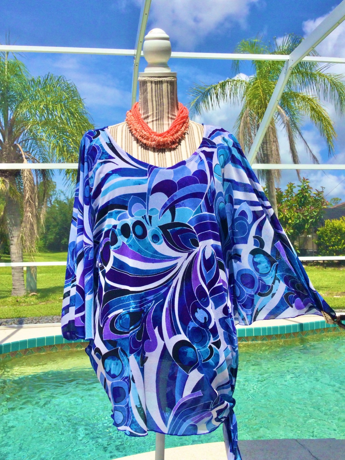 CHICOS Multi Blue,White DRAMATIC Geometric  Dolma… - image 1