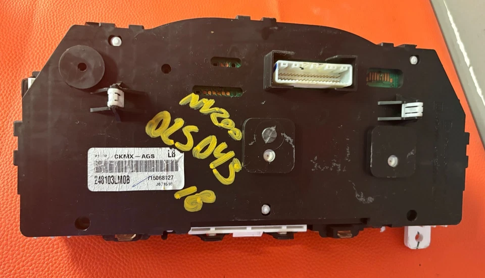 2018 Nissan NV200 Speedometer Gauge Cluster 248103LM0B OEM - Imagem 2 de 4