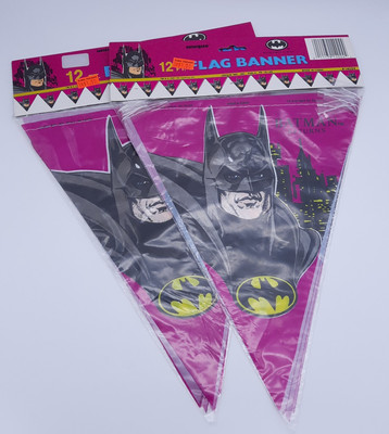 BATMAN RETURNS Vintage 1991 DC Comics 12 Foot Vinyl Birthday Party Banner x2!