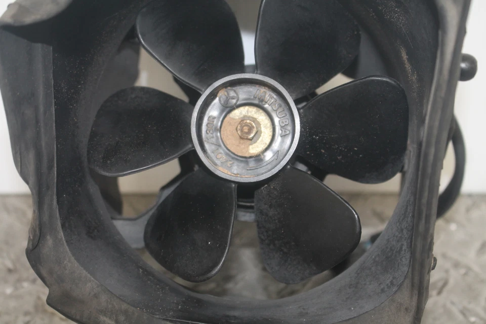 Honda Goldwing 1500 GL1500A 1989 Aspencade motor derecho radiador ventilador de refrigeración OEM Foto 2 de 4