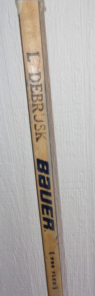 PHOENIX COYOTES Louie DeBrusk game-used Bauer Supreme wood stick from 1998-2001 - Image 3 of 4