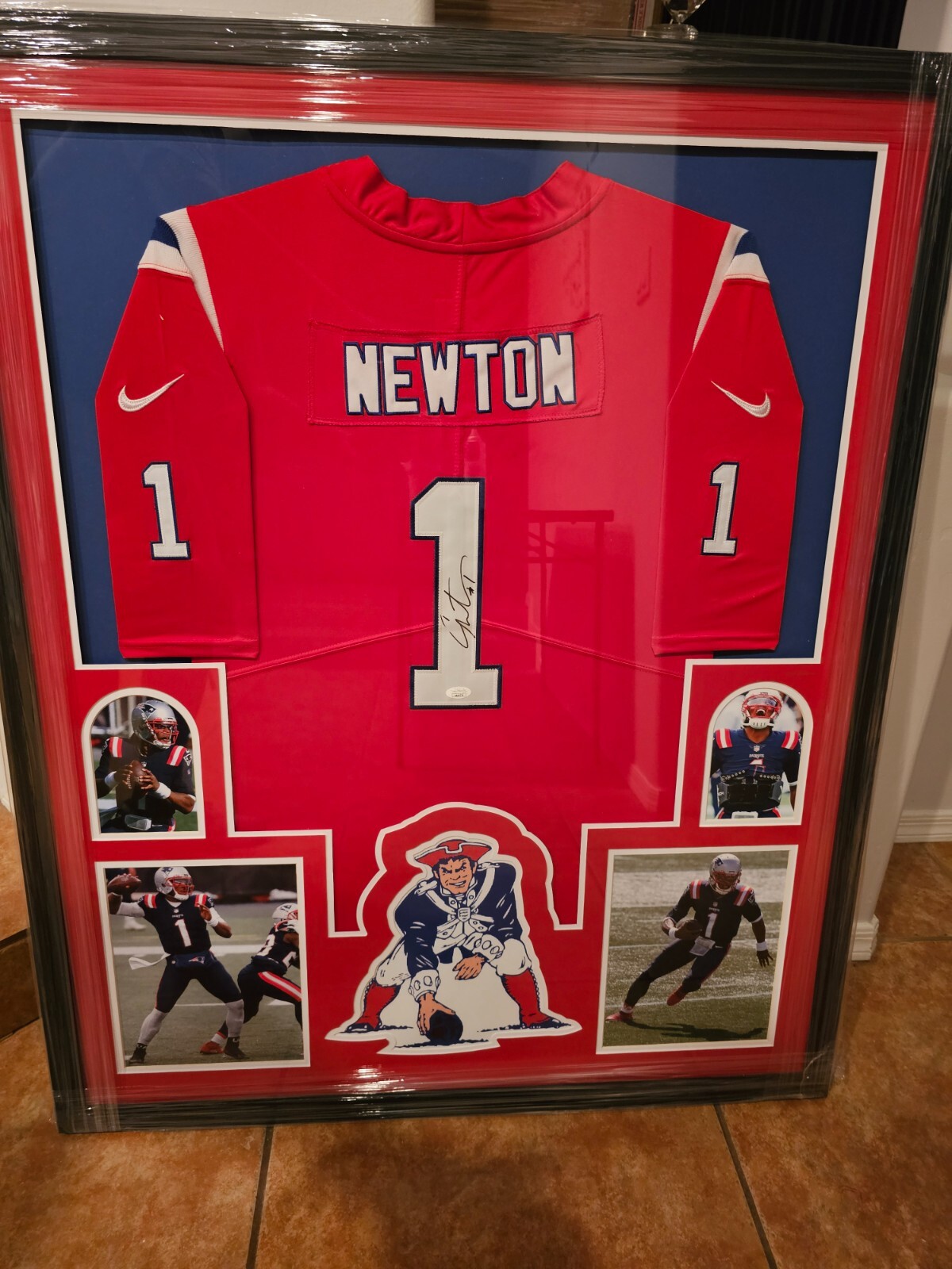 Picture 1 of 1
