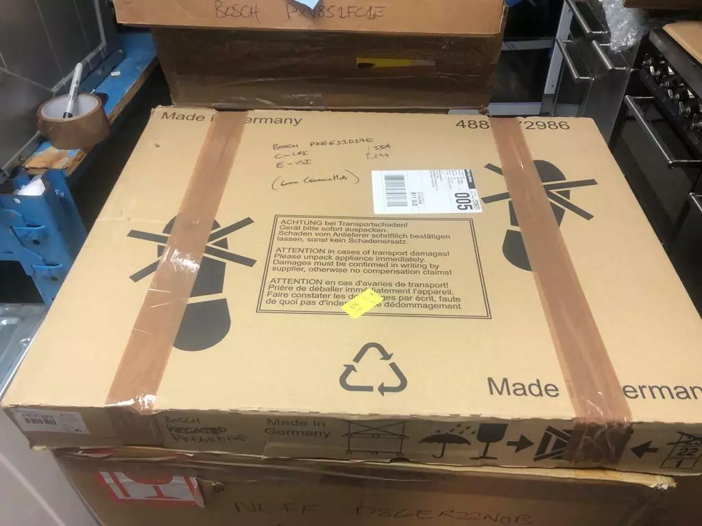 Bosch ceramic sale hob pke611d17e