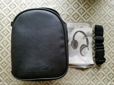 Bose " Quiet Comfort "Headphone Case with strap Excellent Condition