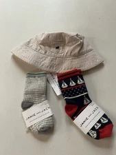 Janie and Jack 3 Pc Bundle Baby Boy Sz 6-12, 12-24 Months: Bucket Hat & Socks