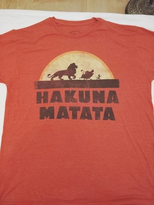 Disney Lion King Hakuna Matata Men s Red T-Shirt Size Large  (Z-46)