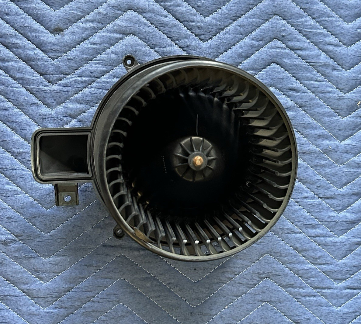 Used 14-20 Maserati Ghibli M157 Quattroporte AC A/C Heater Blower Motor Fan OEM